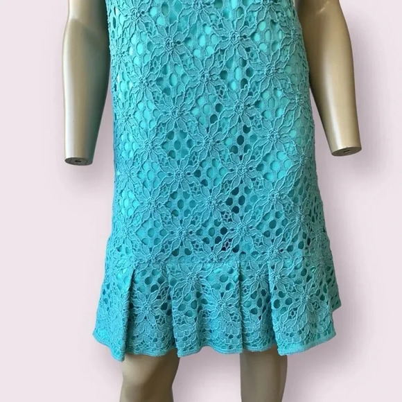 JAX Cap Sleeves Eyelet Crocheted Lace Shift Dress Pleated Hem Size 12 Teal Retro - Picture 4 of 16